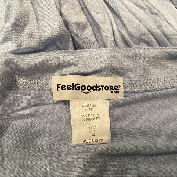 NWOT FeelGoodStore Blue Top - Picture 4 of 5